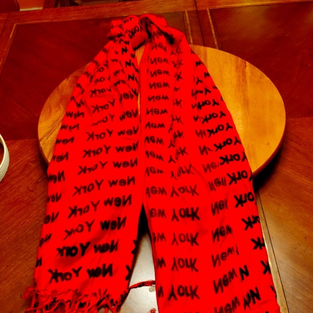Paskmina New York Scarf